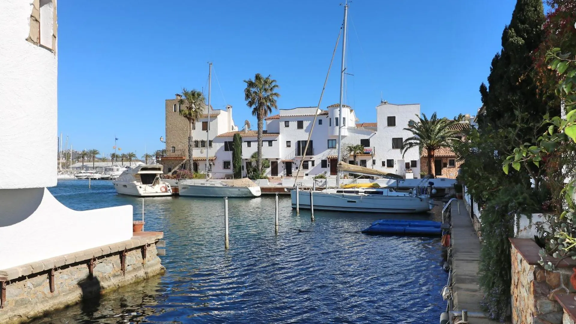 Gran Reserva 21 - Piso Muy Cerca De La Playa Empuriabrava 0*,